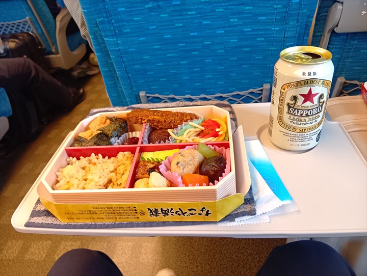 広島旅(名古屋駅)