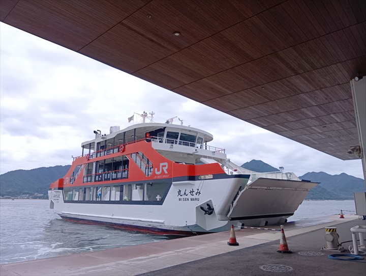 JR宮島フェリー